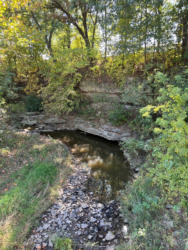 Building Photo - 15105 Jowler Creek Rd