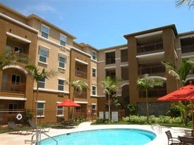 Building Photo - Harbor Grove Apartments