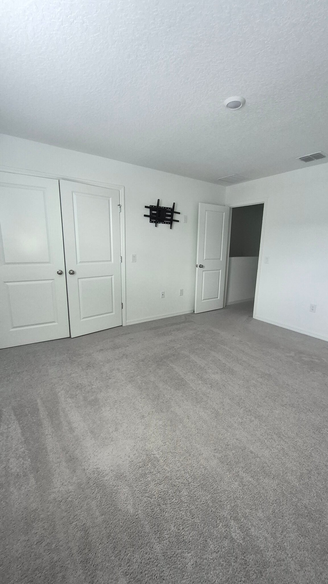 Building Photo - 3064 Skyline Lp