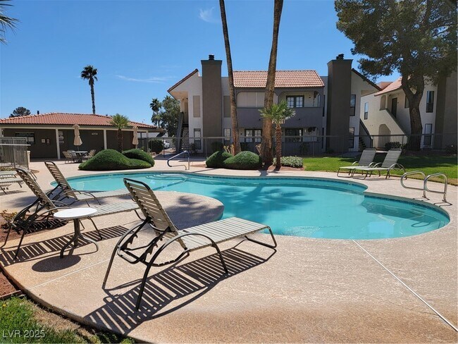 Building Photo - 3311 Sunfish Dr