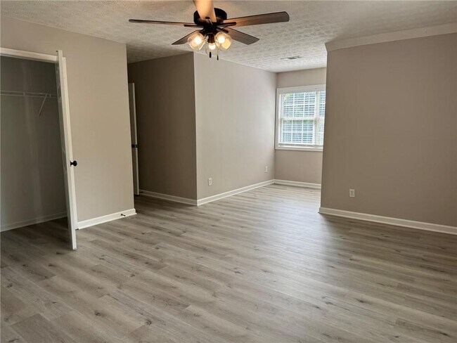 Building Photo - 7454 Woody Springs Dr