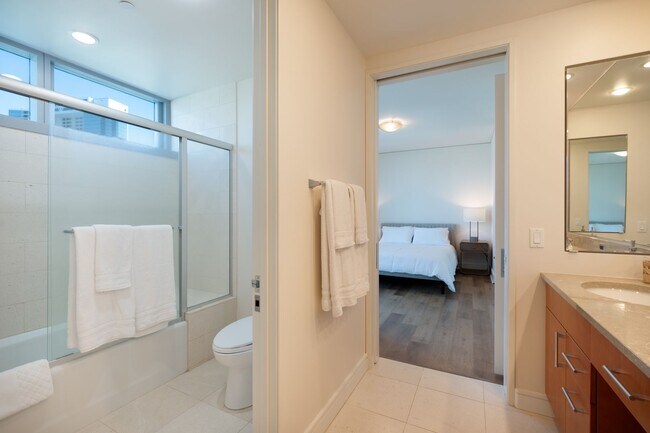 Building Photo - HOKUA 3 bedroom FULLY FURNISHED