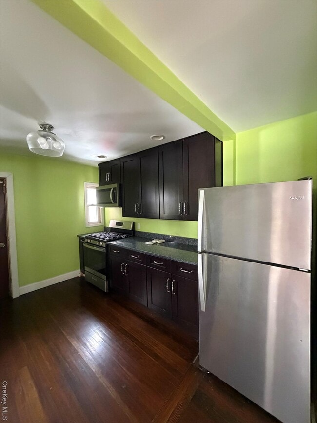 Building Photo - 32 Fountain Pl