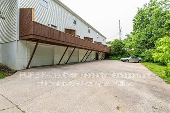 Building Photo - 263 Centennial Dr