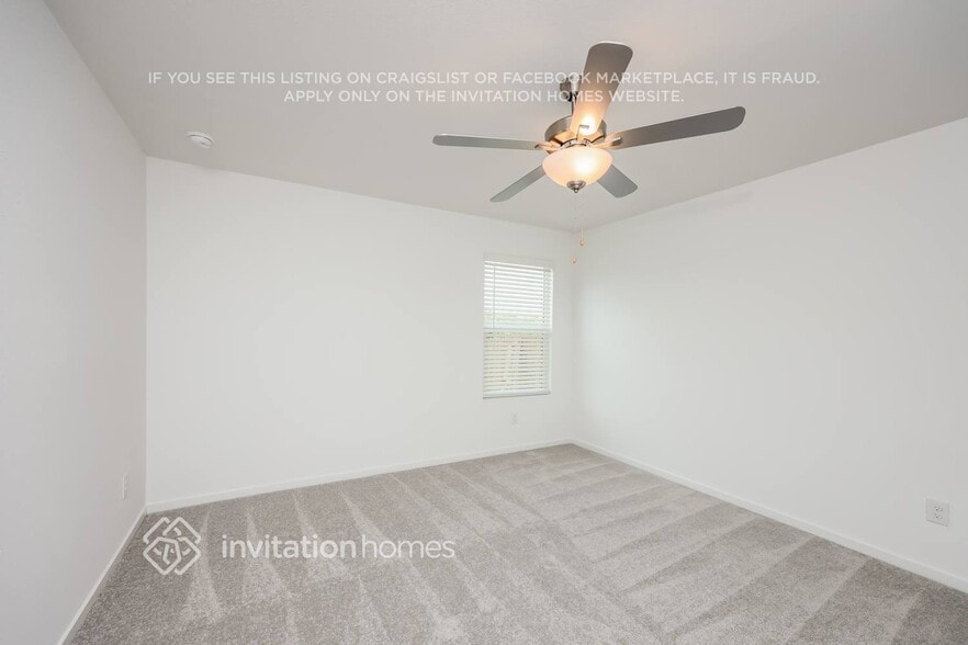 Building Photo - 2403 Fleming Dr