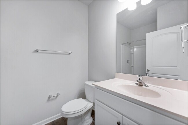 Building Photo - 303 Ivyleaf Dr