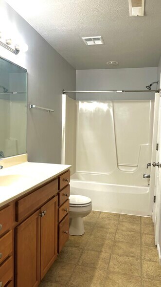Building Photo - 3732 Balcary Bay