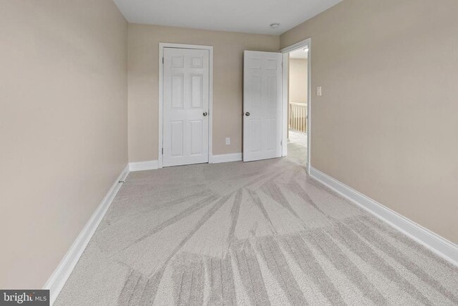 Building Photo - 1811 Ramblewood Rd