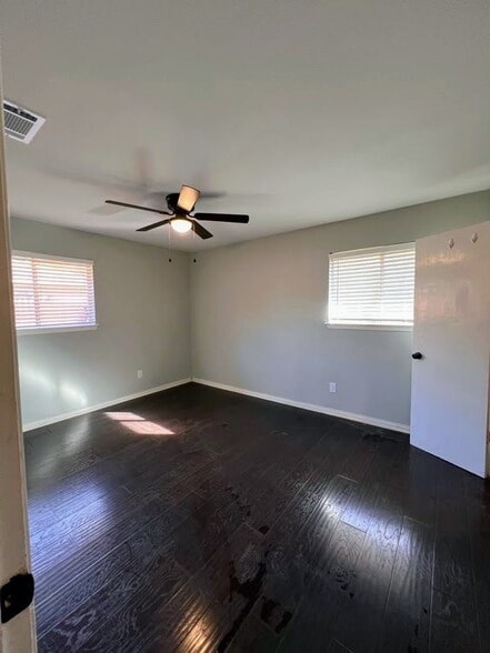 Master Bedroom 1 - 10623 Golden Quail Dr