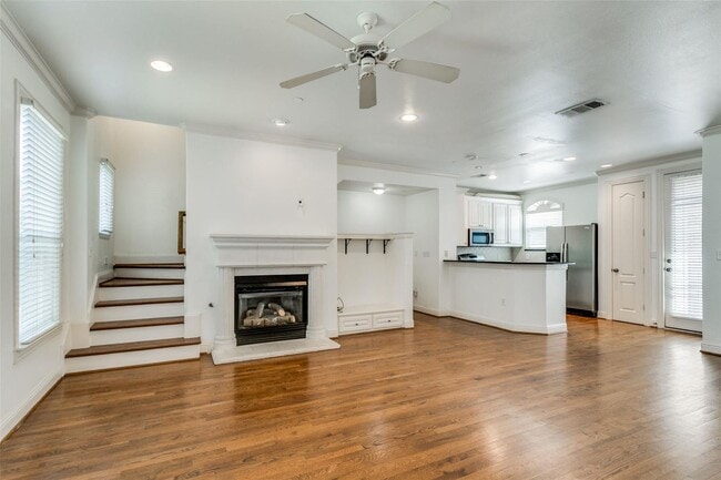 Building Photo - 6636 Airline Rd