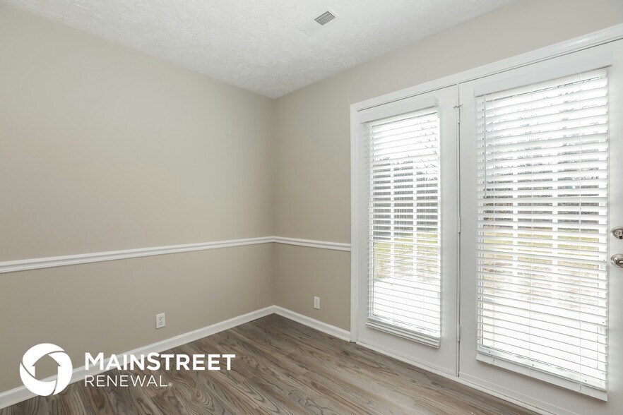 Building Photo - 1301 Fall Pkwy