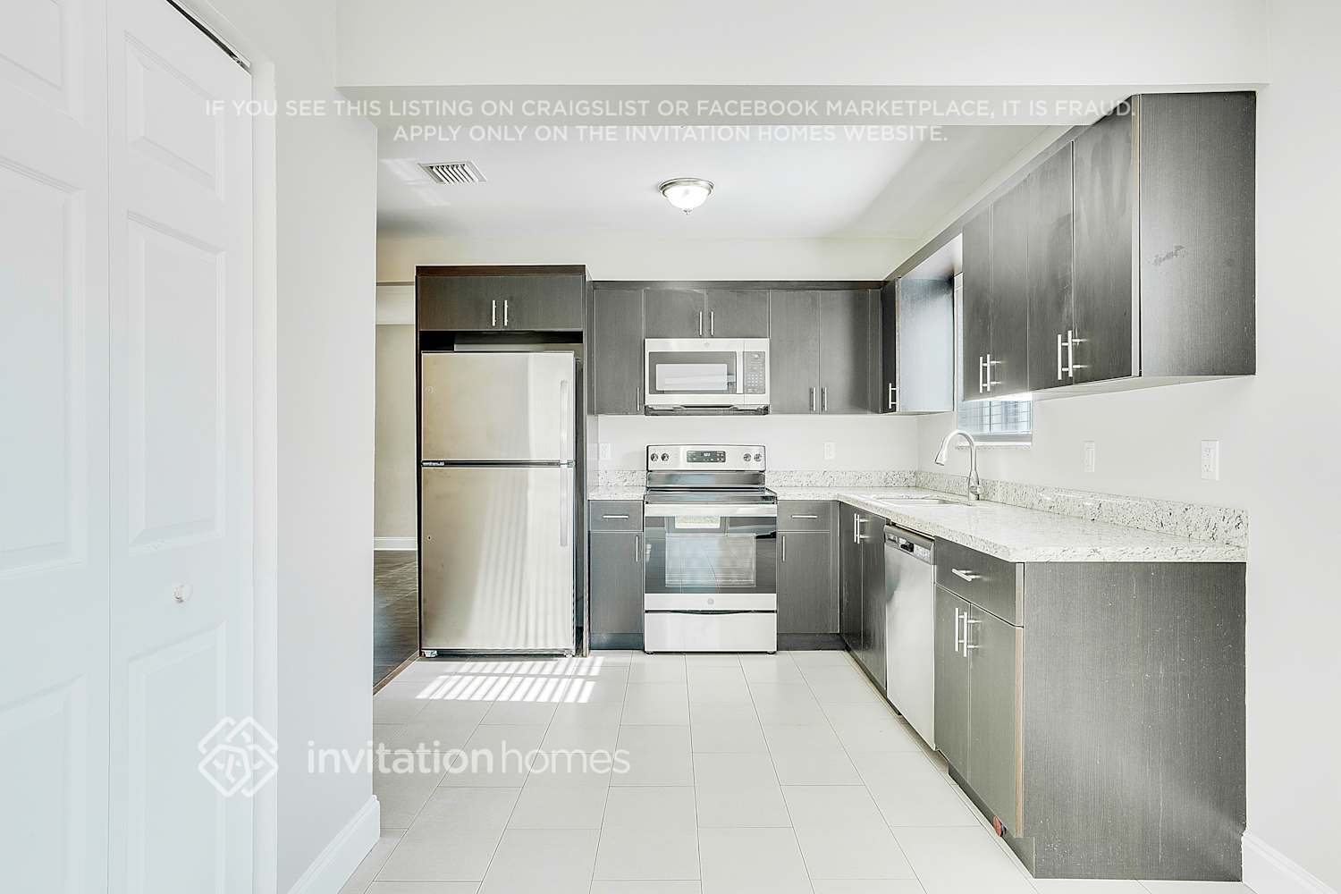 Building Photo - 7421 Normandy St