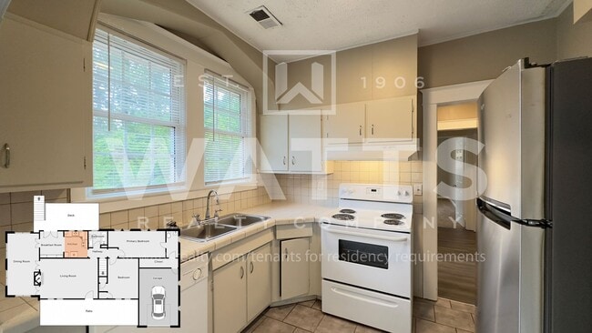 Building Photo - 2BR/1.5BA Roebuck Home