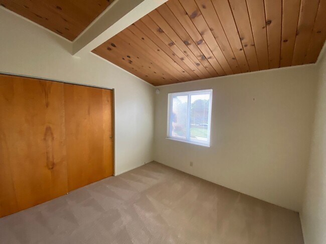 Building Photo - 1116 Isabelle Ct