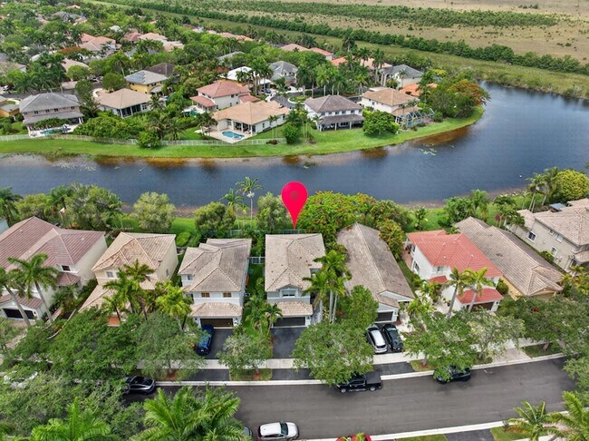 Building Photo - 1374 Canary Island Dr