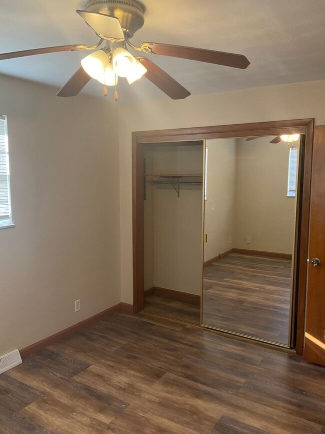 Building Photo - 111 Winthrop Dr