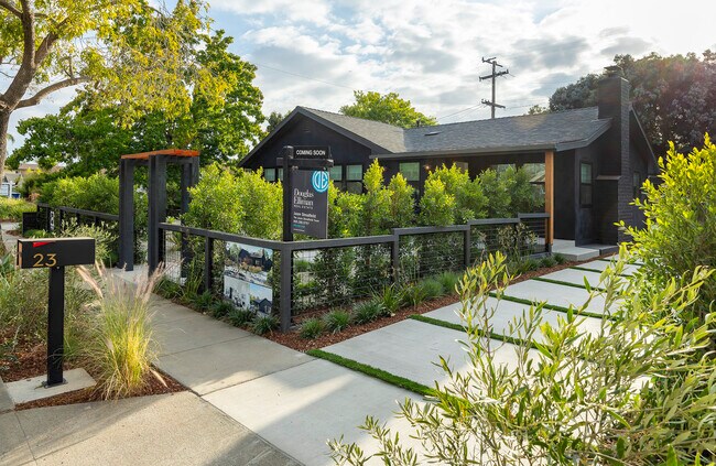 Building Photo - 23 Calaveras Ave