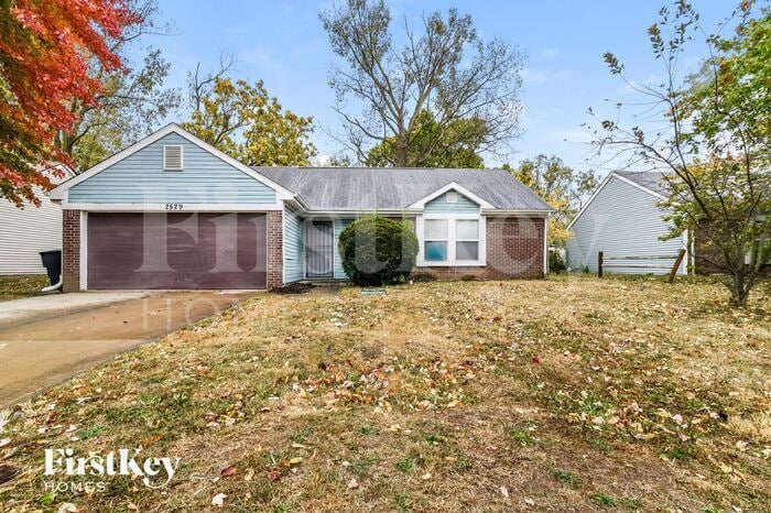 Primary Photo - 2529 N Parker Ave