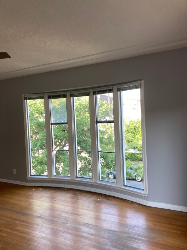 Building Photo - 314 N Ogden Dr