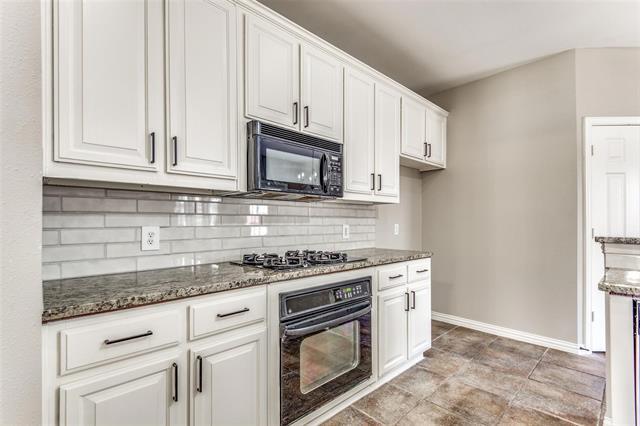 Building Photo - 15704 Grove Crest Dr