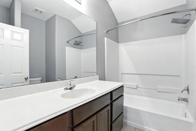 Building Photo - 6626 Poplar Rose Ct.