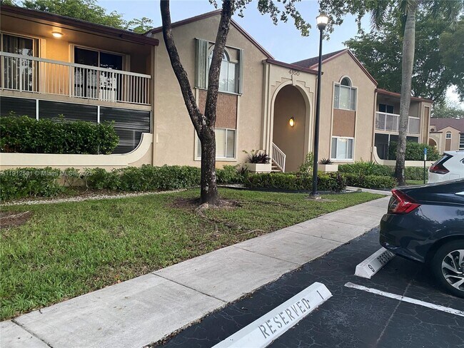 Building Photo - 4850 NW 102nd Ave