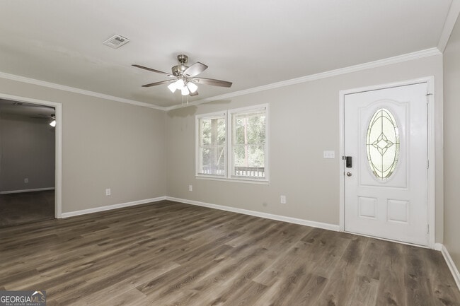 Building Photo - 374 Scott Blvd