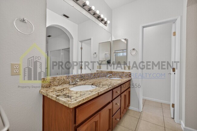 Building Photo - Charming 3-Bedroom Home with 2 Baths