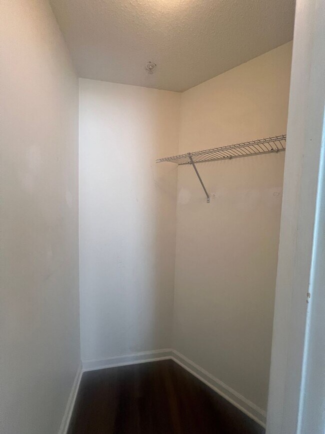 Building Photo - RENT SPECIAL! Freshly Painted! New Luxury ...