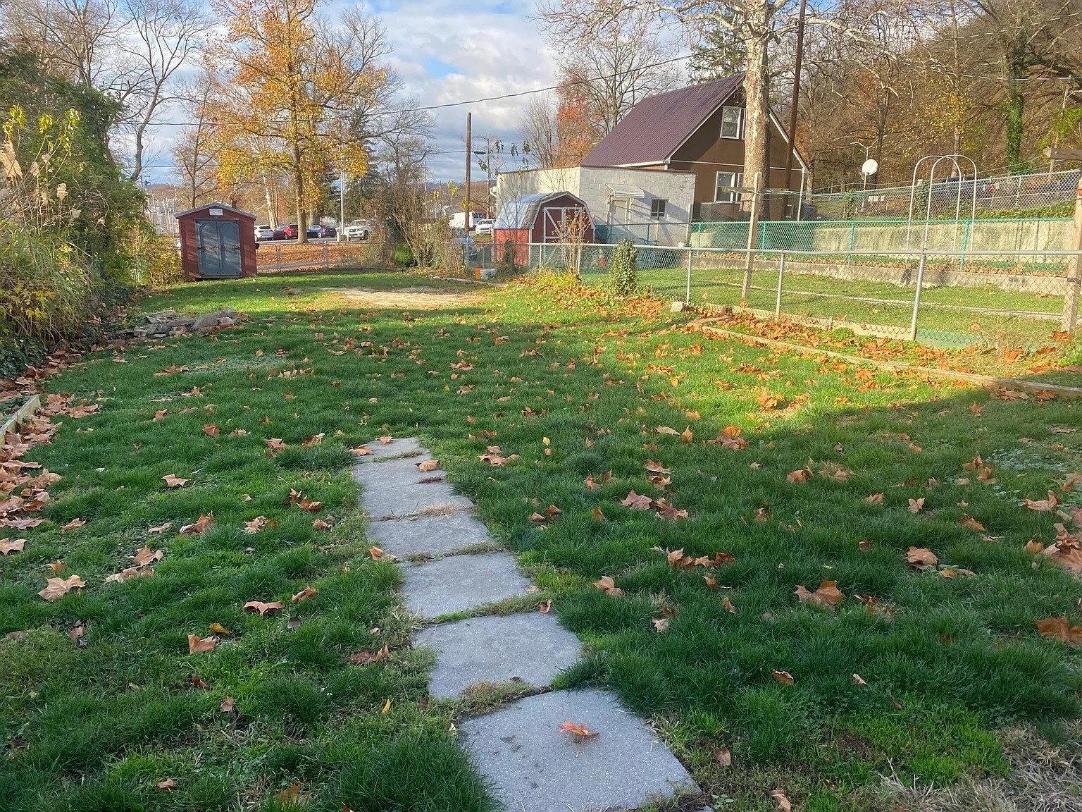 Building Photo - 114 N Brown St