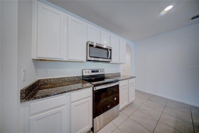 Building Photo - 5327 Timberland Ave