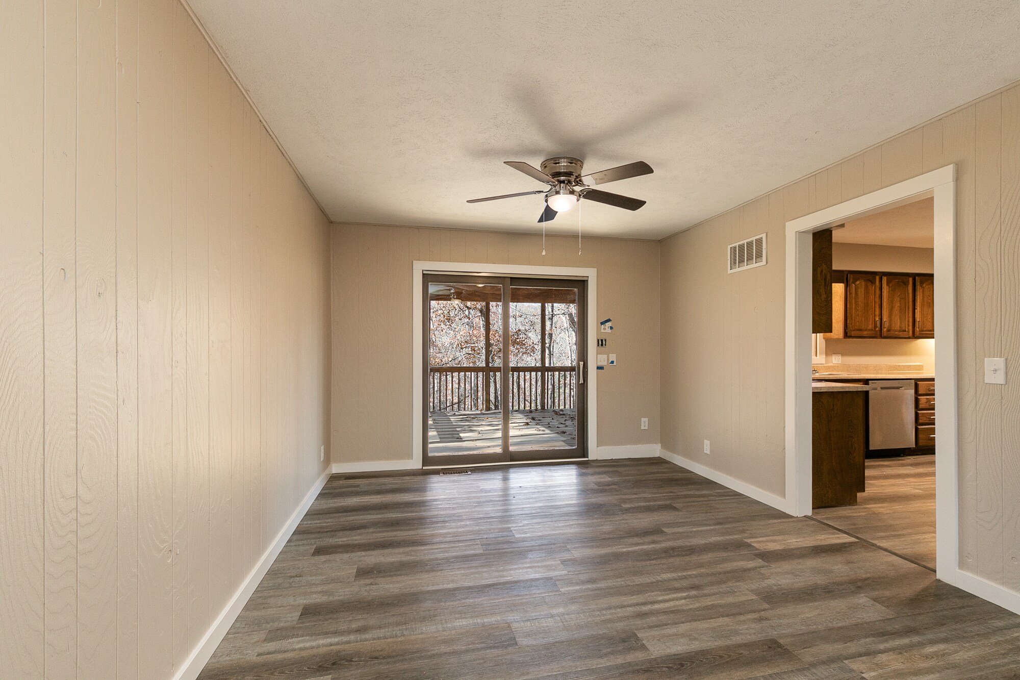 Building Photo - 137 Wallen Blf