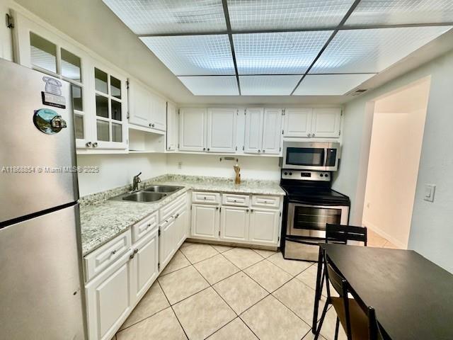 Building Photo - 1301 NE Miami Gardens Dr