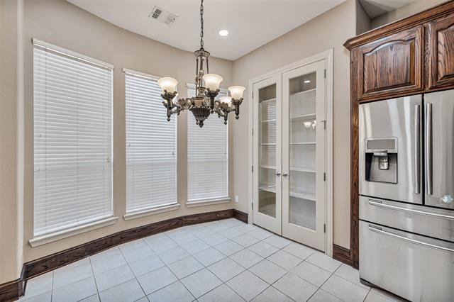 Building Photo - 1049 Lakeridge Dr