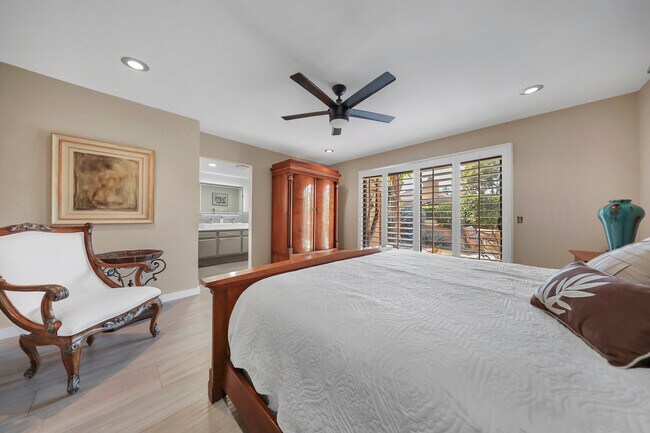 Building Photo - 44389 Cannes Ct