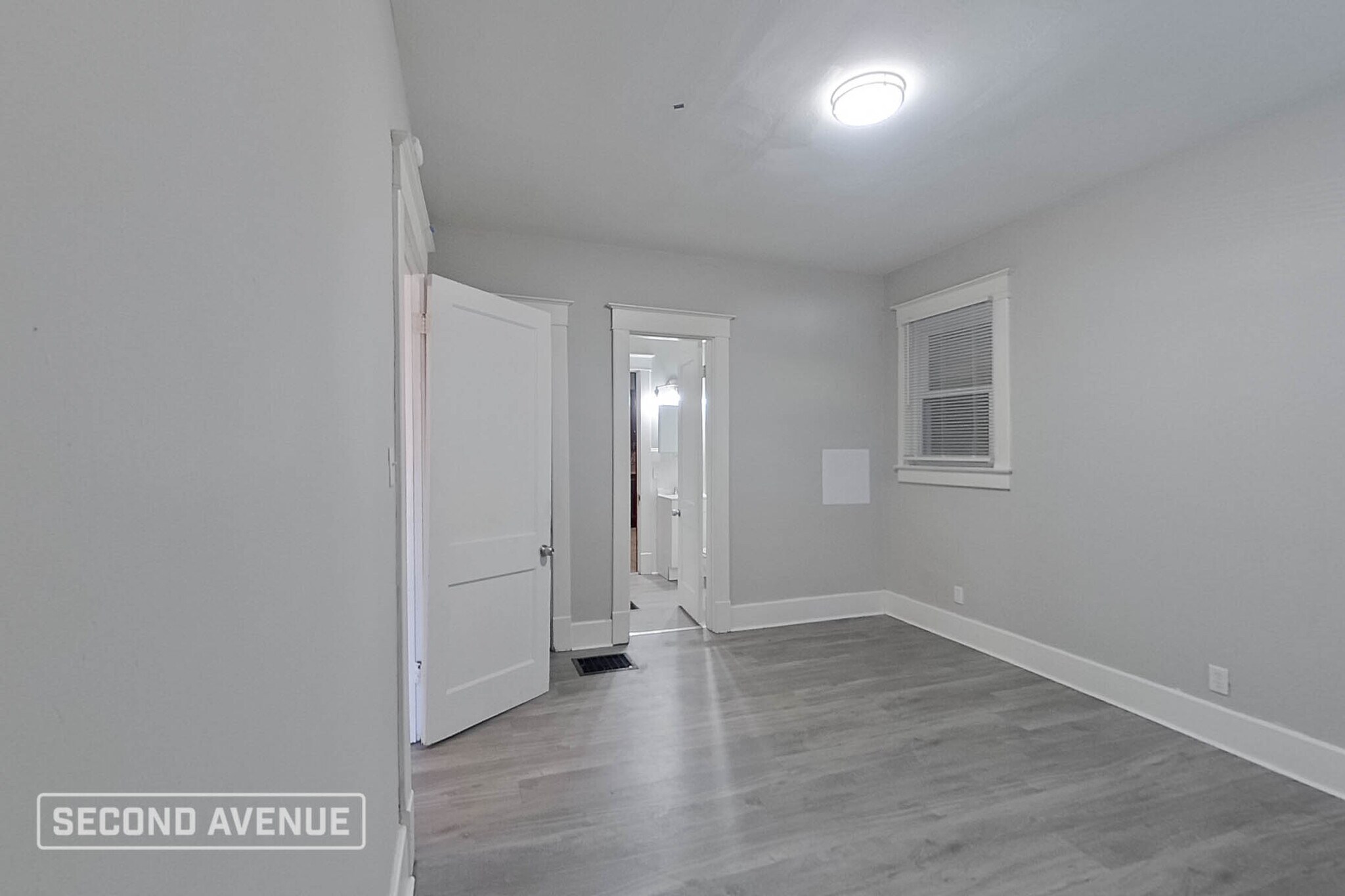 Building Photo - 1826 Greenwood Ave