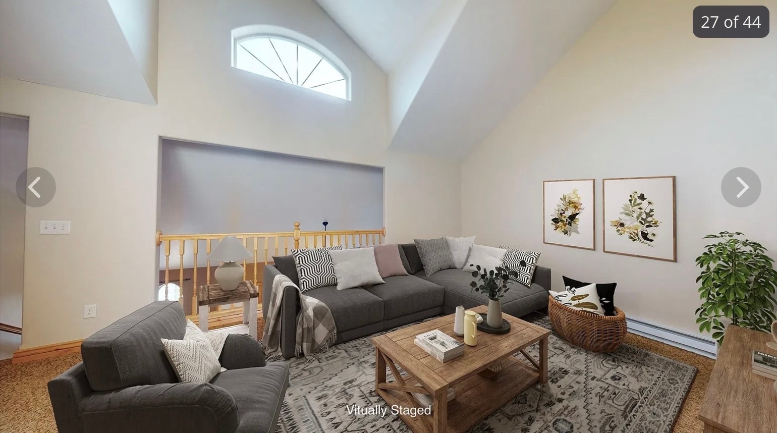 Loft - 524 E Broadway St