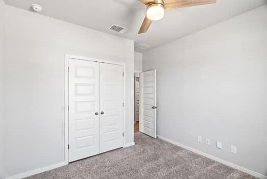 Building Photo - 22139 Approach