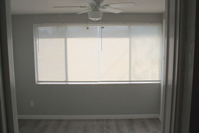 Building Photo - 4719 Bonton Dr