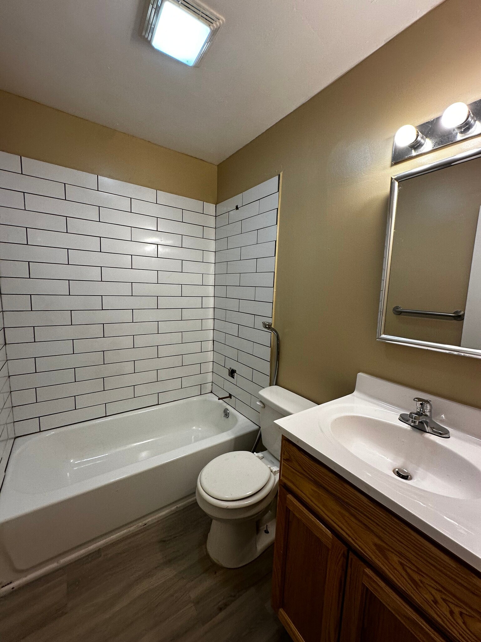 Building Photo - 2993 Southfield Dr