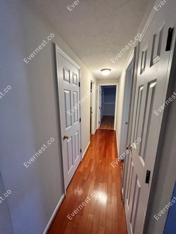 Building Photo - 10217 Wolfe Manor Ct