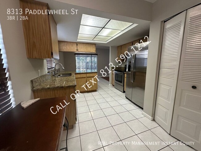 Building Photo - 8313 Paddlewheel St