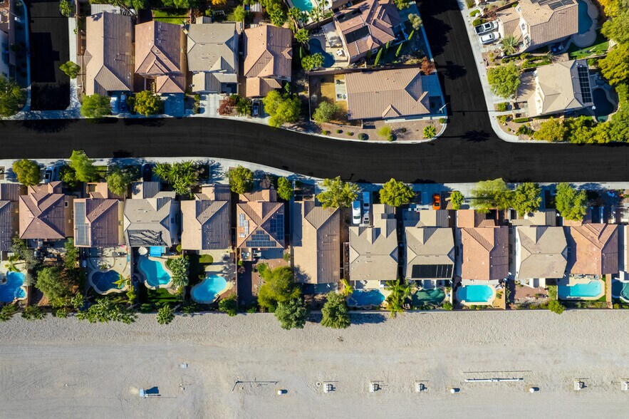 Building Photo - 504 Lacabana Beach Drive