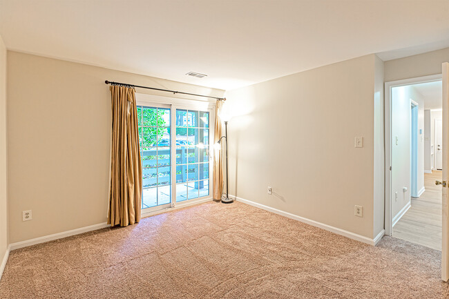 Building Photo - 11701 Karbon Hill Ct
