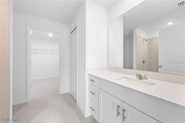 Building Photo - 17627 Paradiso Wy