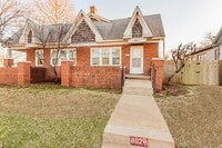 Building Photo - 802 NW 31st St