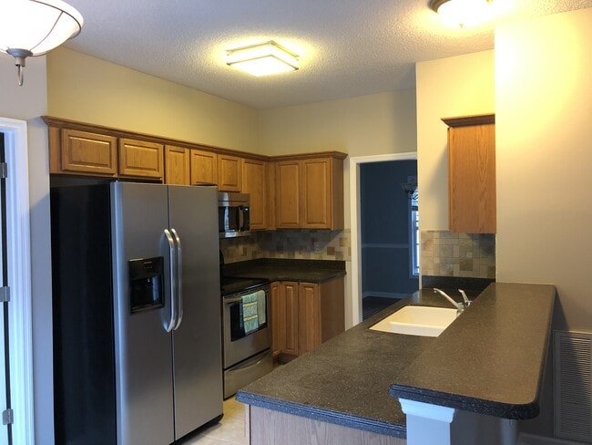 Building Photo - 1343 Chadwick Shores Dr