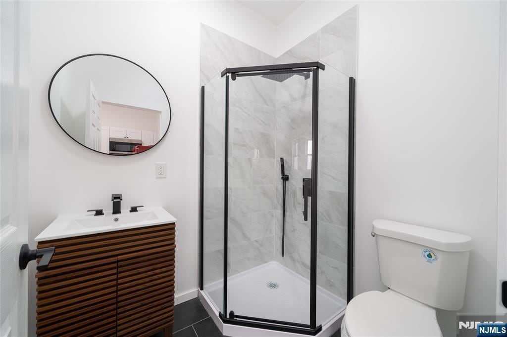 Building Photo - 10 McDougall St