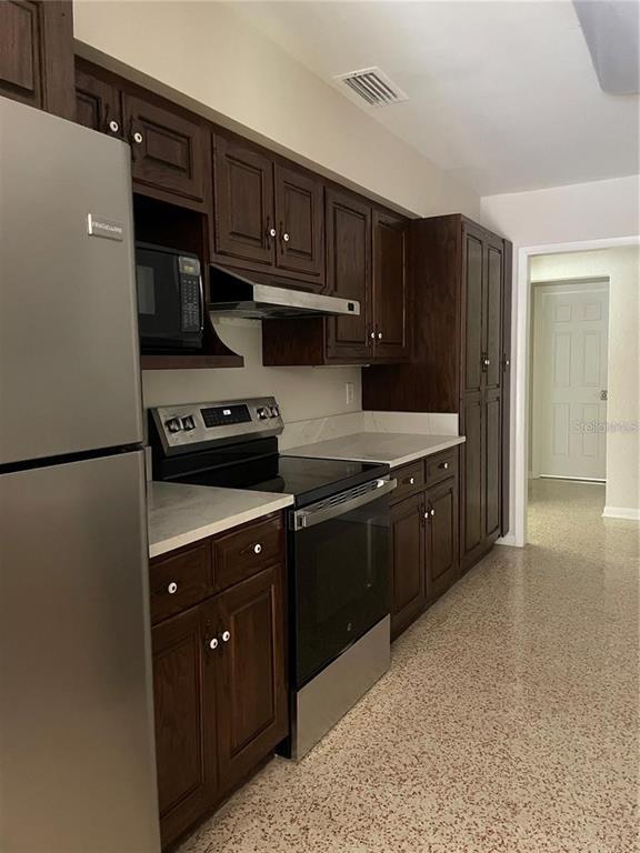 Building Photo - 1536 Illinois Rd