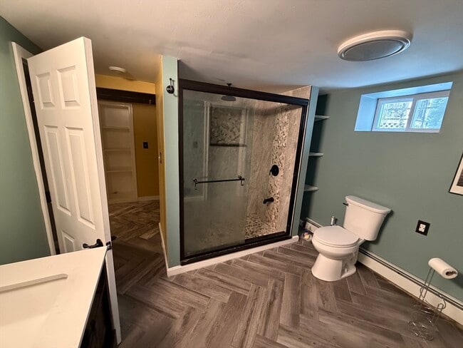 Building Photo - 21 Englewood Ave